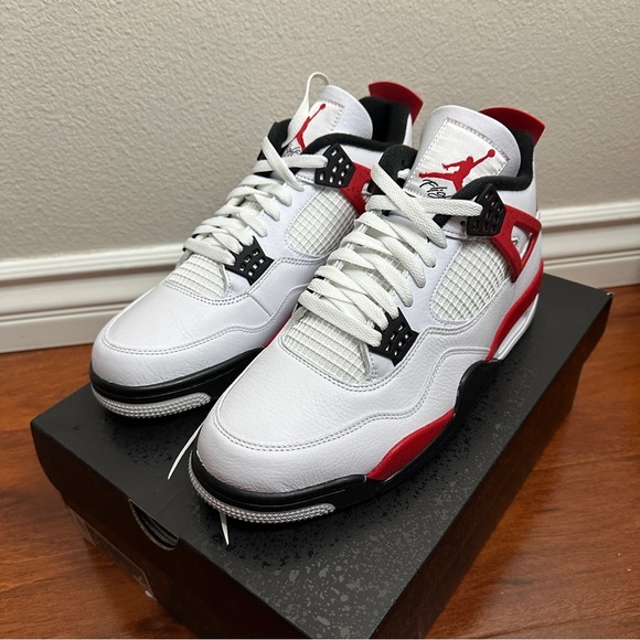 Jordan 4 Retro Red Cement Size 11 - Picture 3 of 10